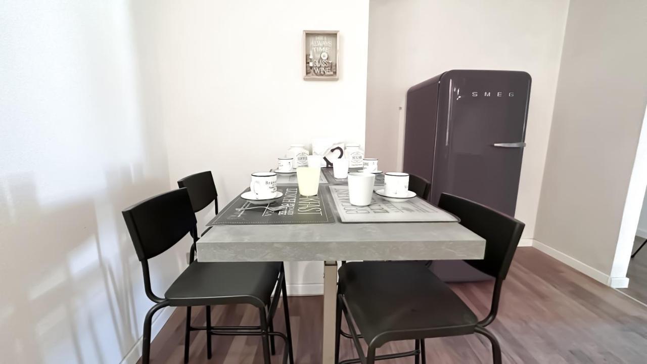 Atelier Rimini - Affitti Brevi Italia Apartment ภายนอก รูปภาพ